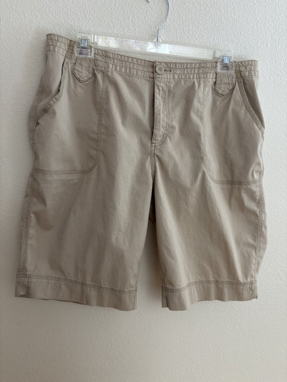 Khaki cotton shorts